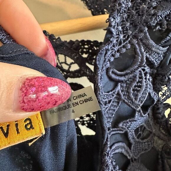 Alice + Olivia Navy Clover Guipure Lace Dress - Picture 11 of 12